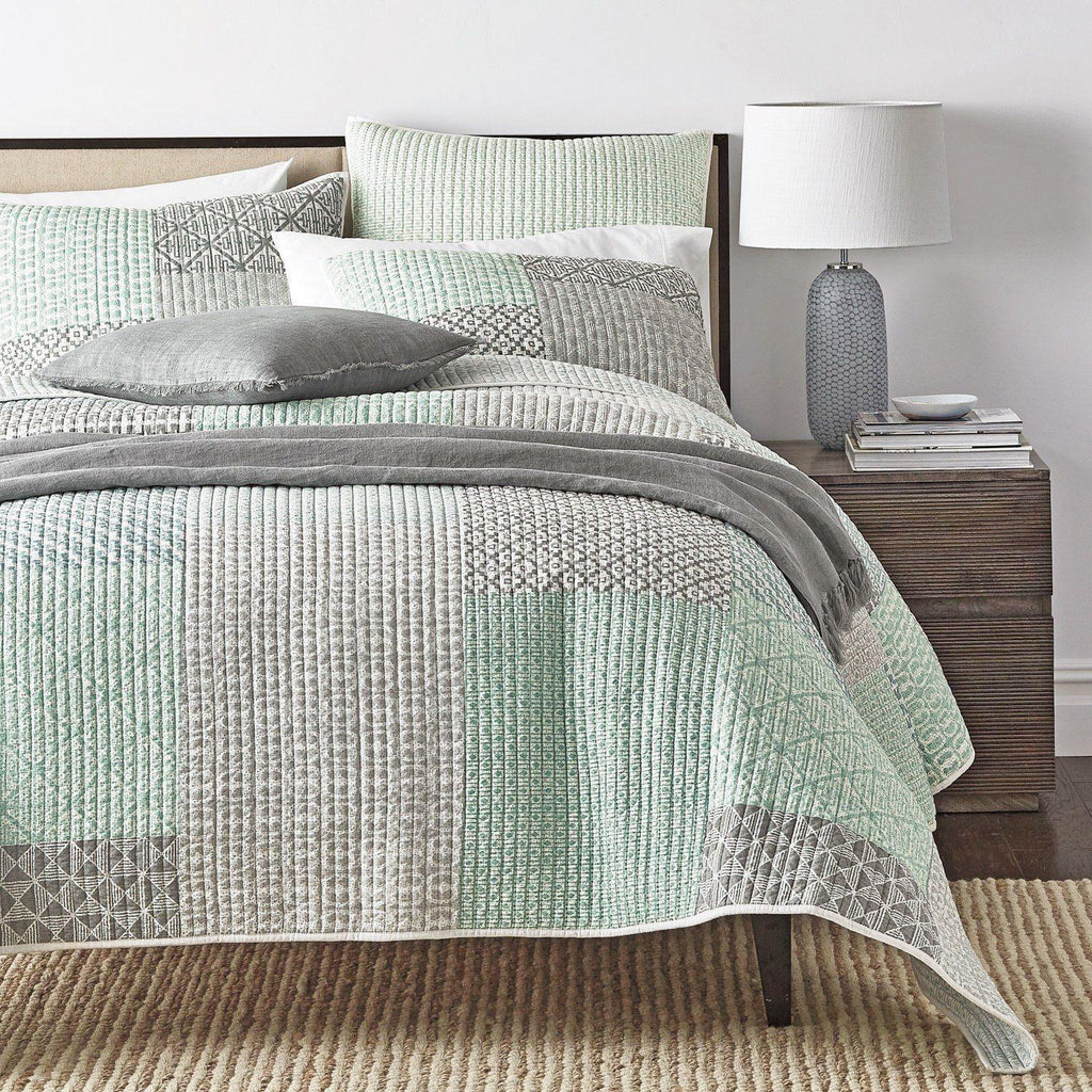 DaDa Bedding Contemporary Mint Green Grey Geometric Cotton Quilted Bedspread Set (JHW-804)