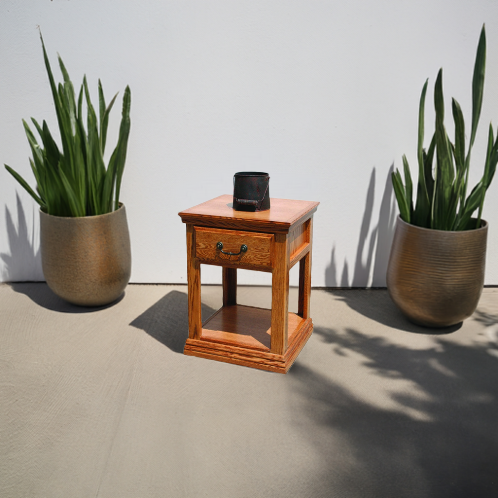 Traditional Oak End Table