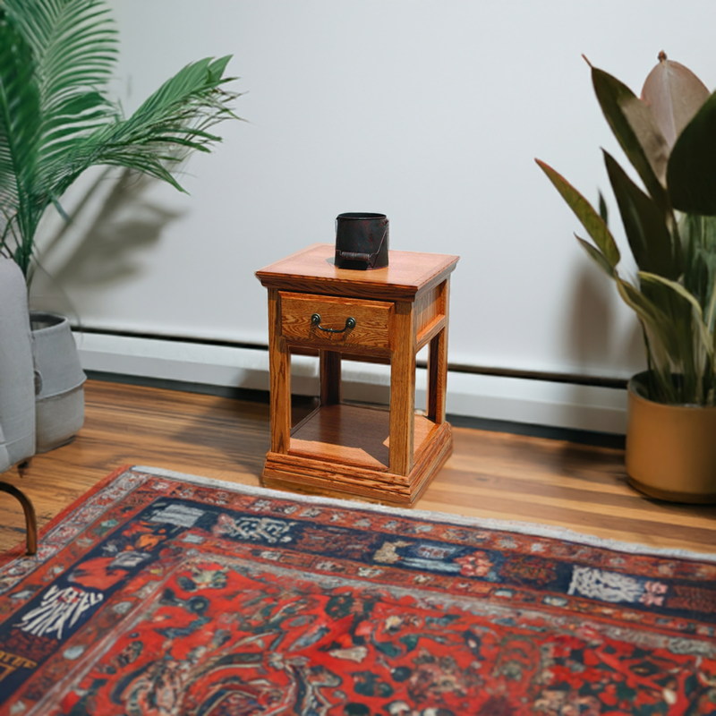 Traditional Oak End Table