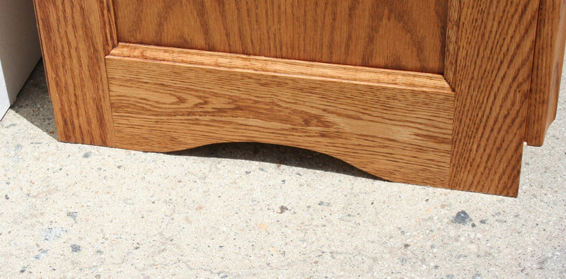 Traditional Oak Trash Recycle Pet Food Bin Holder
