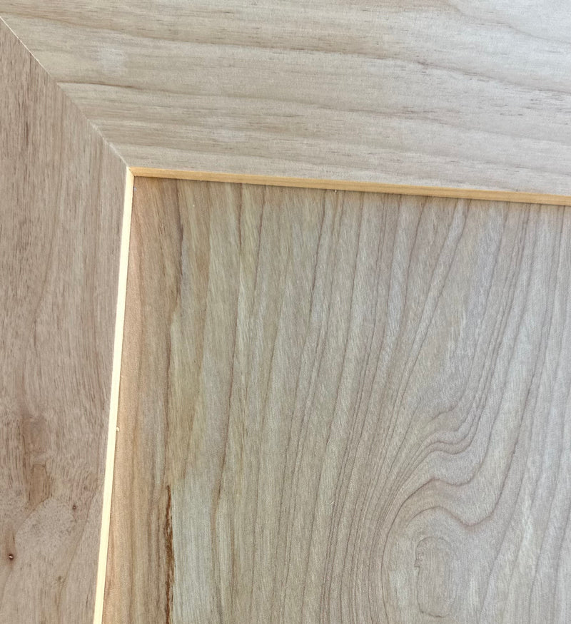 Traditional O-T450 3-Drawer Nightstand