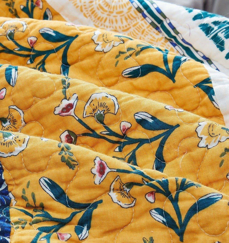 DaDa Bedding Bohemian Patchwork Bed of Wild Flowers Floral Gardenia Green Bedspread Set (JHW-886)