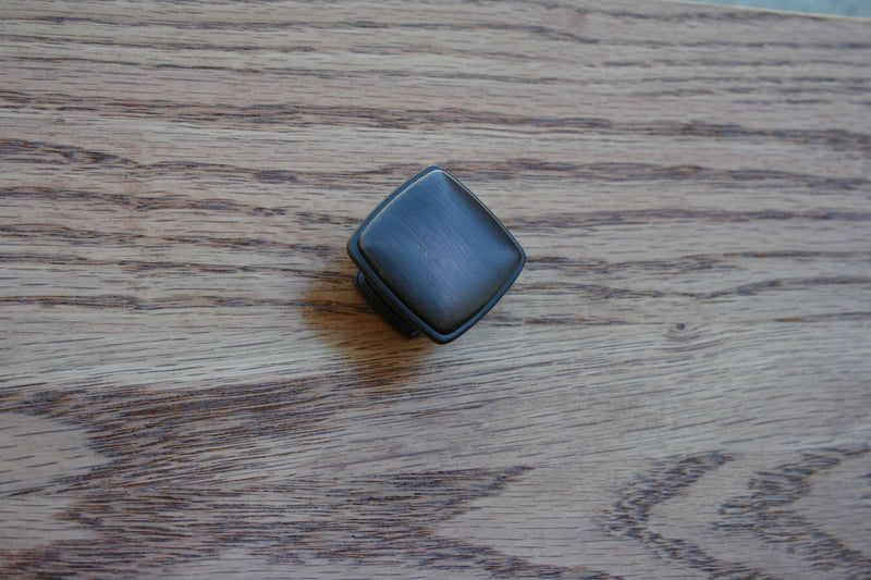 Antique Bronze Square Knob