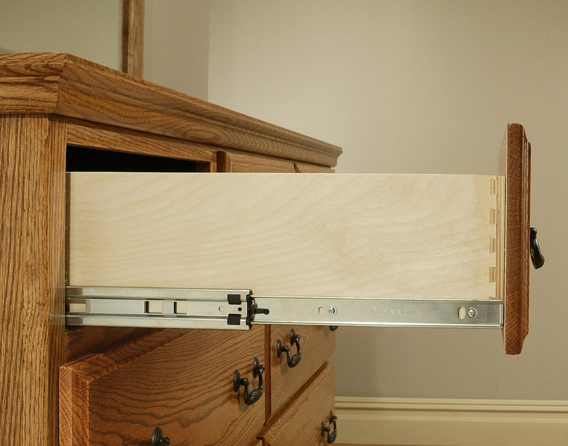 Traditional Oak 9-Drawer Dresser