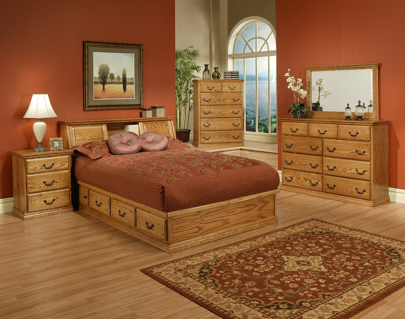 Traditional Oak 6-Piece Platform Bedroom Suite