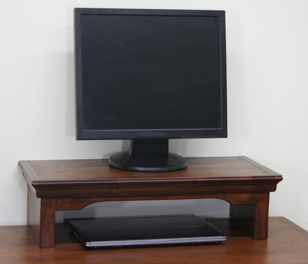 Casano Traditional Alder TV Riser Stand
